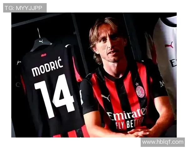 米兰锋线引援新目标曝光,重磅签约备受关注! 米兰锋线引援新目标曝光,重磅签约备受关注!